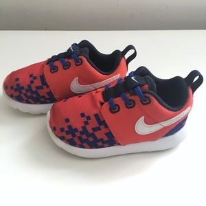 Nike Toddler Roshe Run